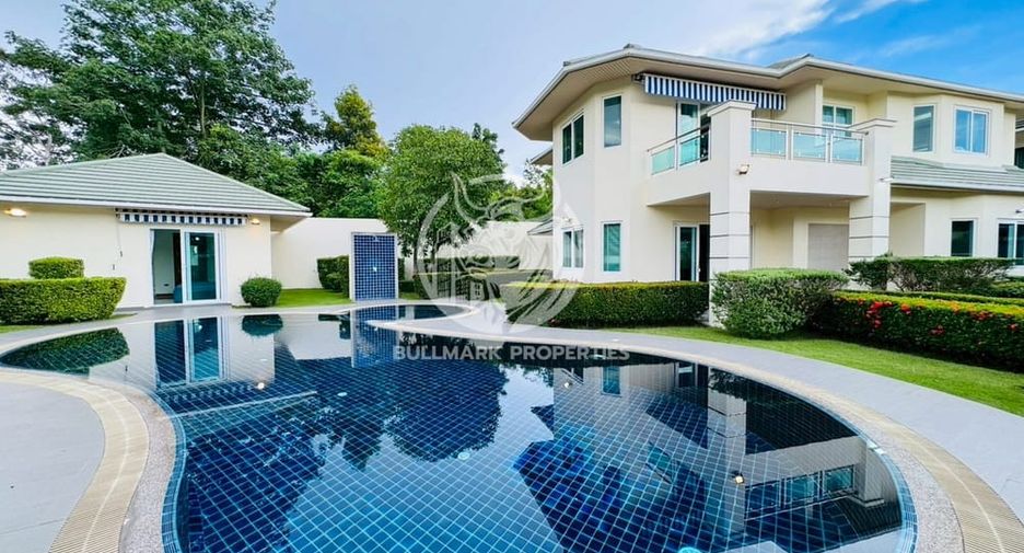 For rent 4 bedrooms house in Bang Lamung, Chonburi