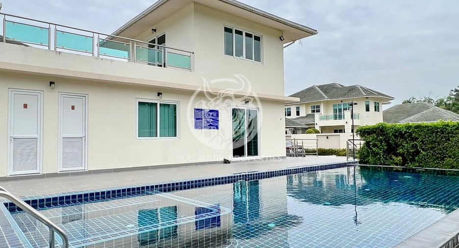 For rent 4 bedrooms house in Bang Lamung, Chonburi