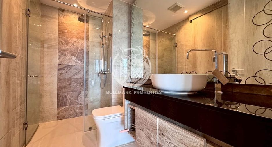 For rent 2 bedrooms condo in Bang Lamung, Chonburi