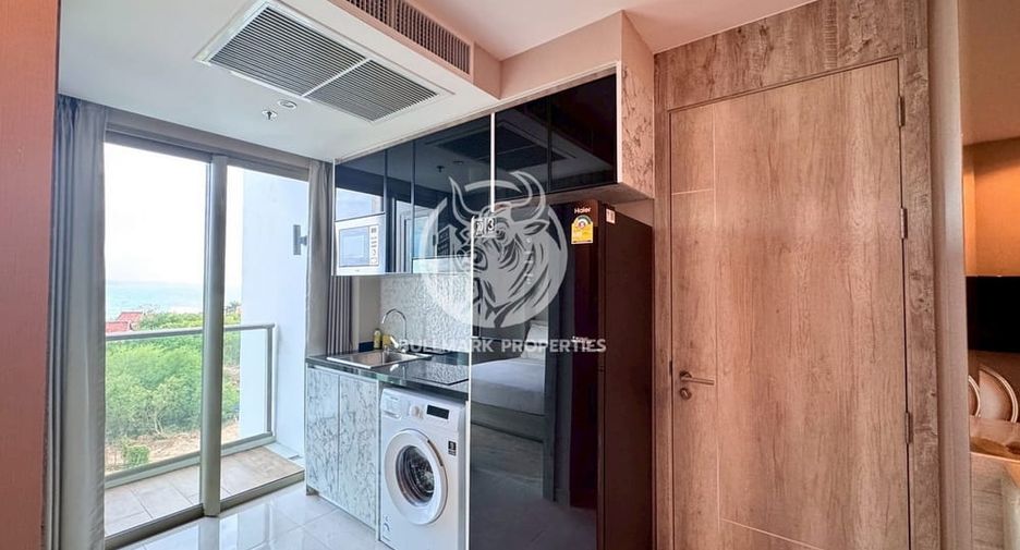 For rent 2 bedrooms condo in Bang Lamung, Chonburi