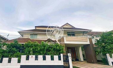 À louer 4 chambres maison à Bang Lamung, Chonburi