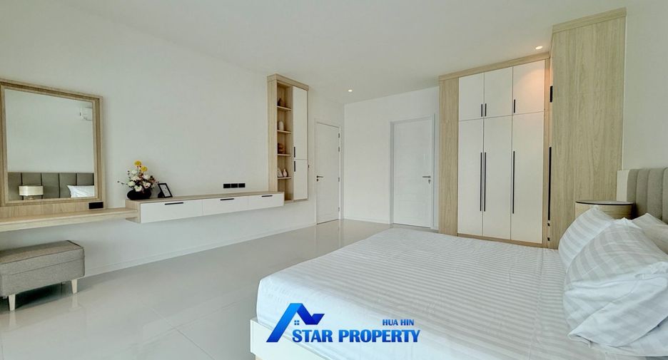 À vendre 4 chambres villa à Hua Hin, Prachuap Khiri Khan