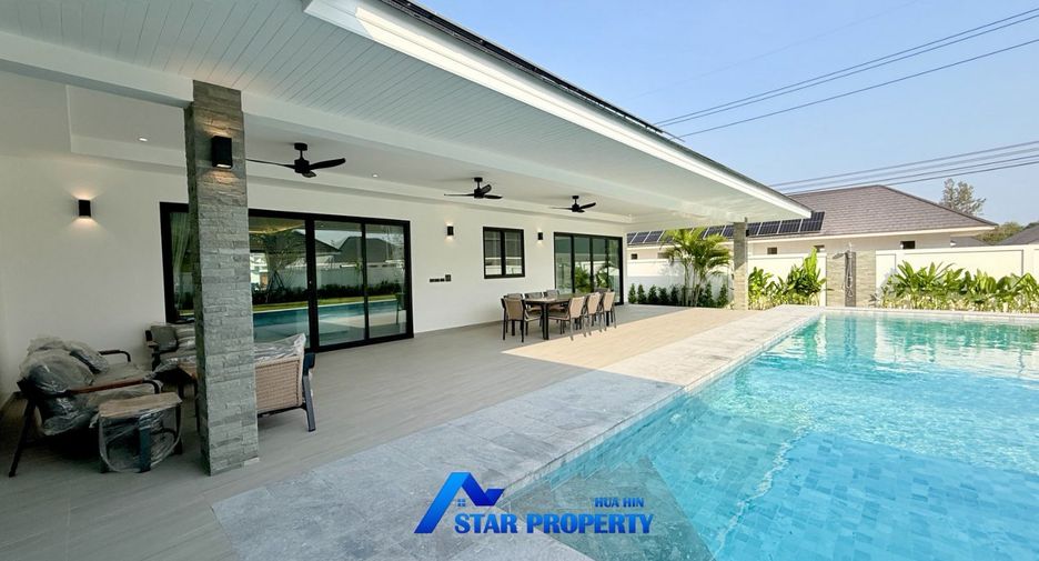 À vendre 4 chambres villa à Hua Hin, Prachuap Khiri Khan