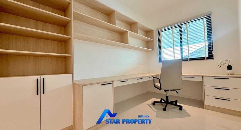 À vendre 4 chambres villa à Hua Hin, Prachuap Khiri Khan