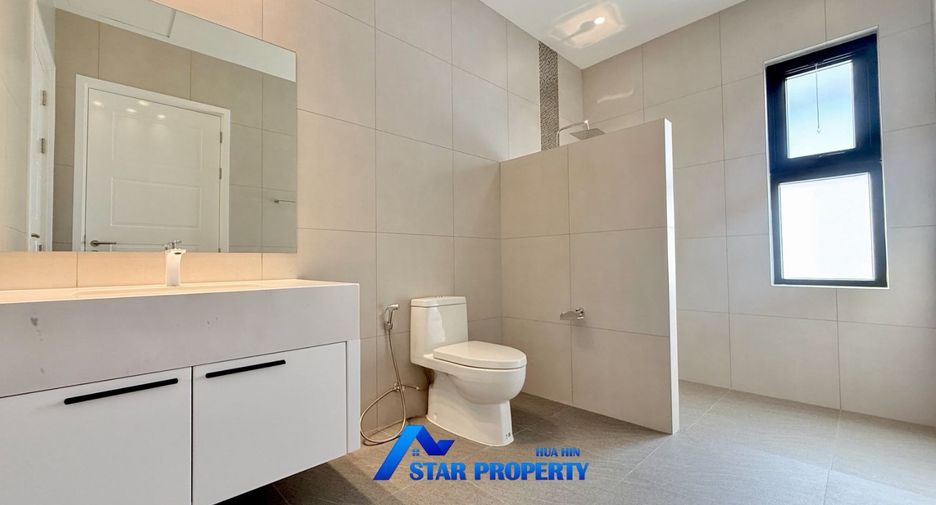 À vendre 4 chambres villa à Hua Hin, Prachuap Khiri Khan
