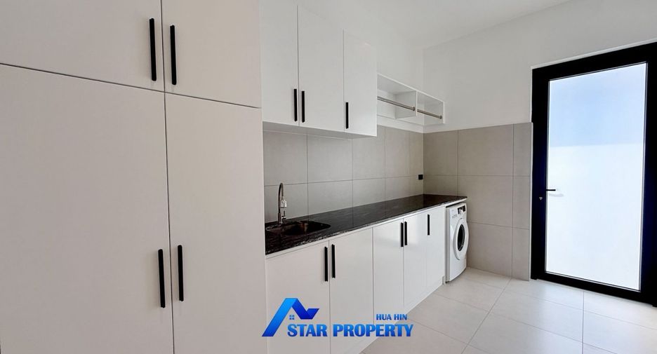 À vendre 4 chambres villa à Hua Hin, Prachuap Khiri Khan