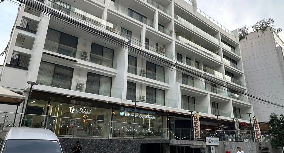 For rent 1 Beds condo in Khlong Toei, Bangkok