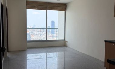 For sale 2 bedrooms condo in Sathon, Bangkok