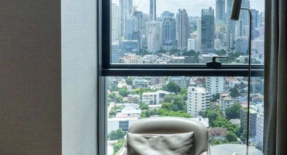 For rent 1 bed condo in Khlong Toei, Bangkok