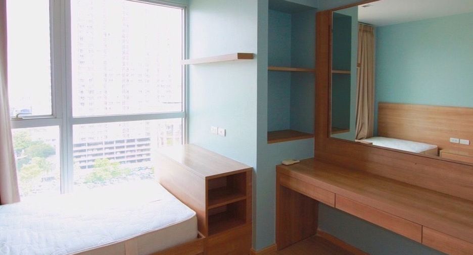 Wohnung zur Miete mit 2 Zimmer in Phra Khanong, Bangkok
