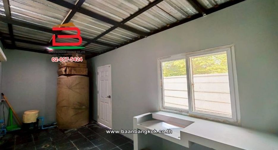 Reihenhaus zum Kauf mit 3 Zimmer in Bang Khen, Bangkok