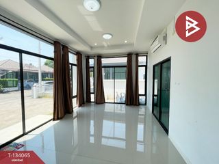 For sale 3 bedrooms house in Si Maha Phot, Prachin Buri