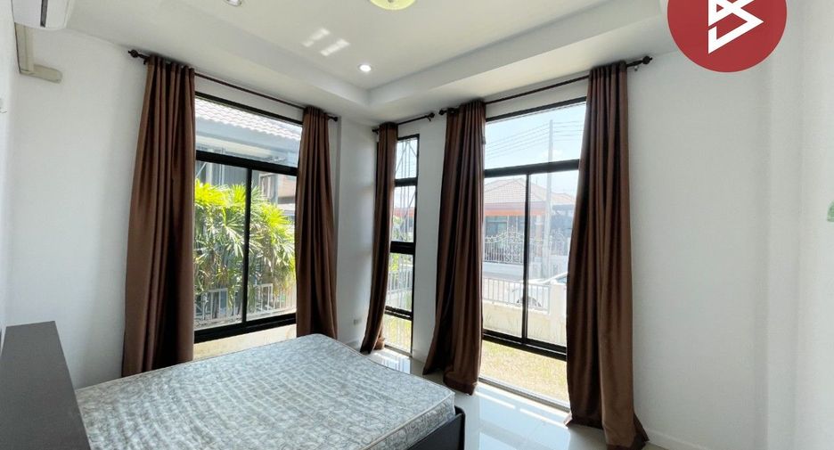 For sale 3 bedrooms house in Si Maha Phot, Prachin Buri