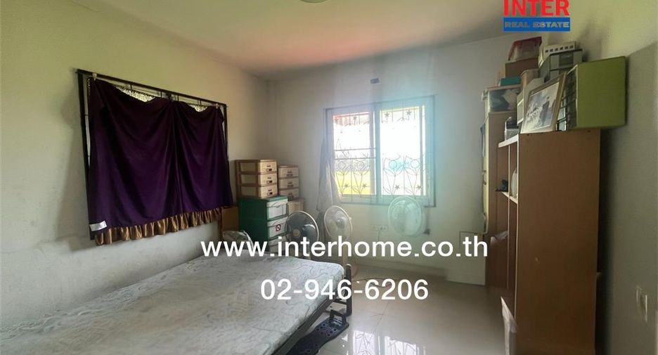 For sale 4 bedrooms house in Khan Na Yao, Bangkok