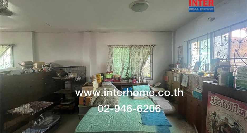 For sale 4 bedrooms house in Khan Na Yao, Bangkok