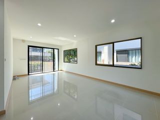 ให้เช่า 3 ห้องนอน บ้านเดี่ยว ใน บางพลี, สมุทรปราการ