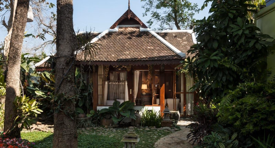 À louer 6 chambres villa à Mueang Chiang Mai, Chiang Mai
