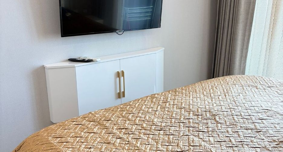 For rent 1 bed condo in Bang Lamung, Chonburi