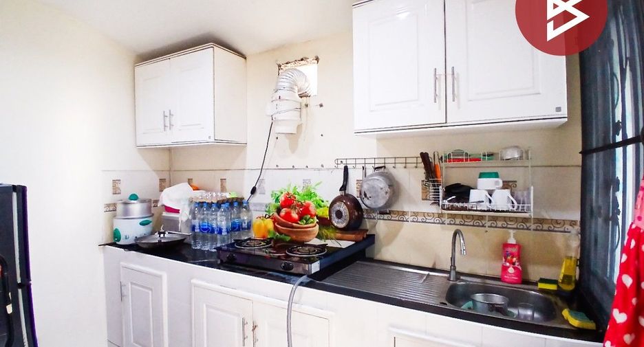 For sale 3 bedrooms house in Mueang Samut Prakan, Samut Prakan