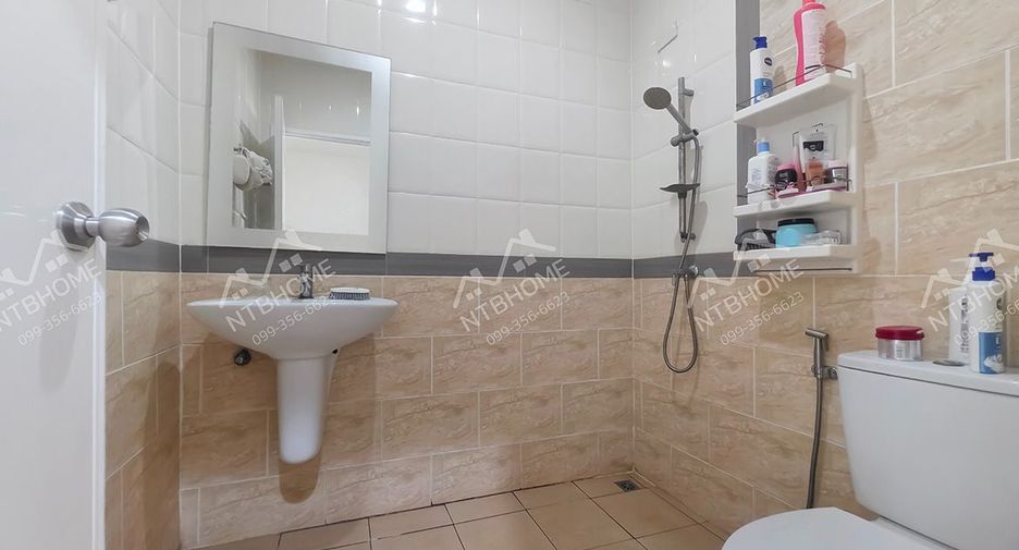 For sale 3 bedrooms townhouse in Mueang Nonthaburi, Nonthaburi