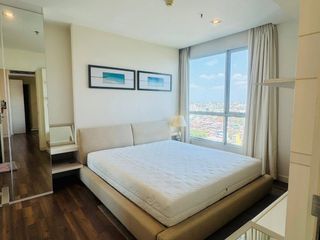 For rent 2 bedrooms condo in Thon Buri, Bangkok