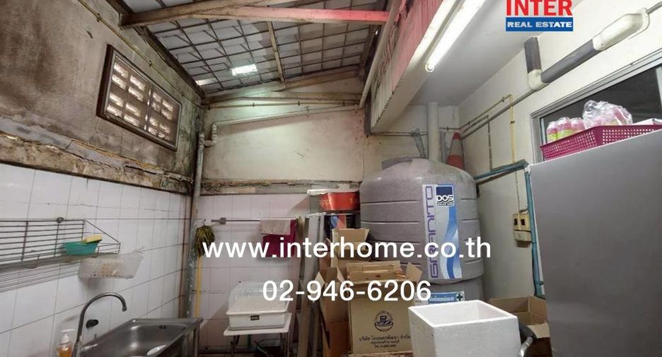 For sale 4 bedrooms retail Space in Khlong Sam Wa, Bangkok