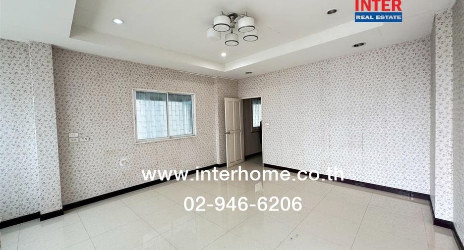 For sale 4 bedrooms retail Space in Bang Khae, Bangkok