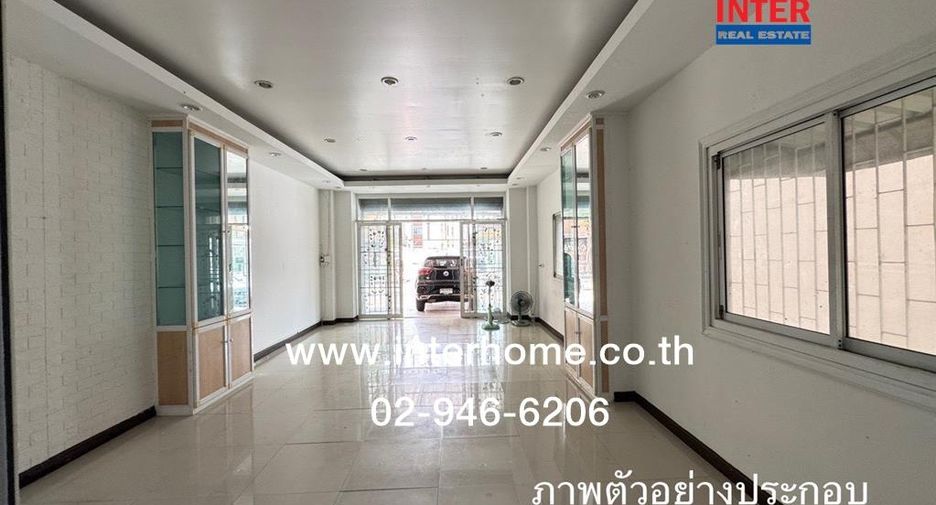 For sale 4 bedrooms retail Space in Bang Khae, Bangkok