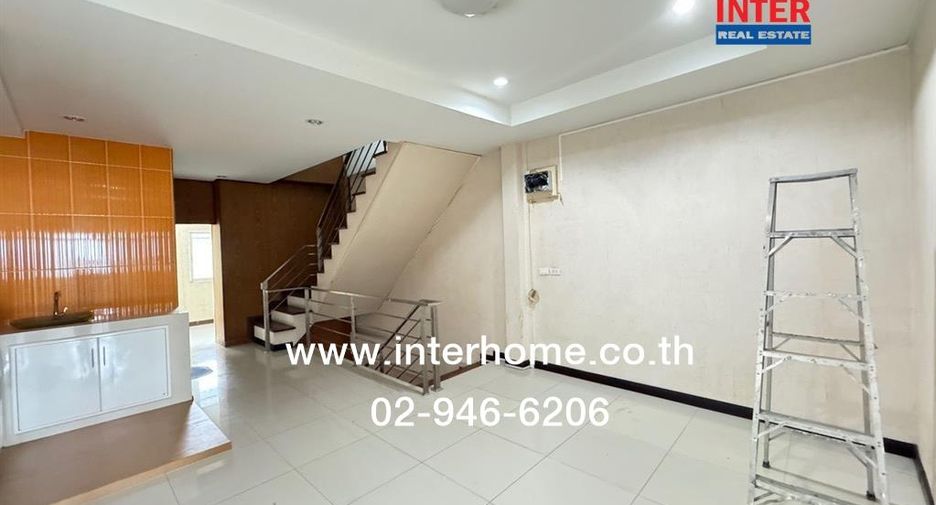 For sale 4 bedrooms retail Space in Bang Khae, Bangkok