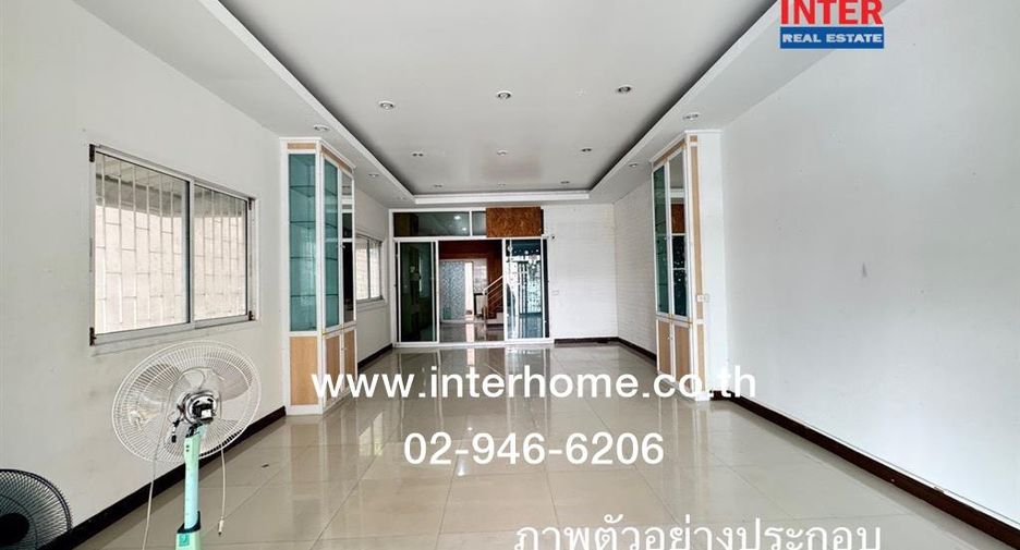 For sale 4 bedrooms retail Space in Bang Khae, Bangkok