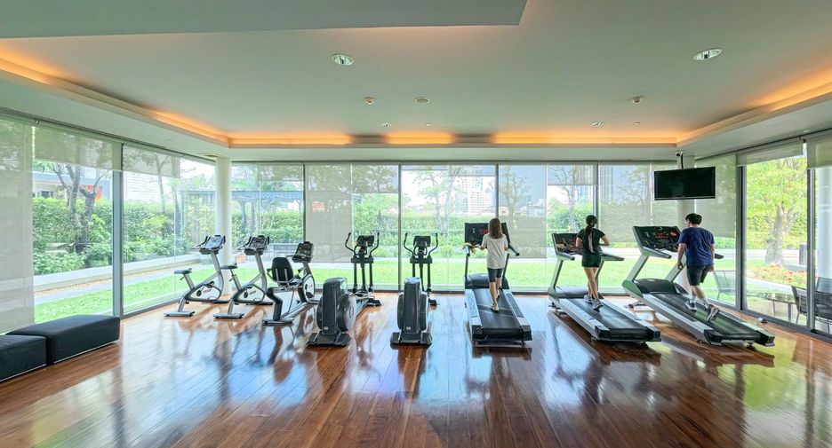 For sale 1 bed condo in Phra Khanong, Bangkok