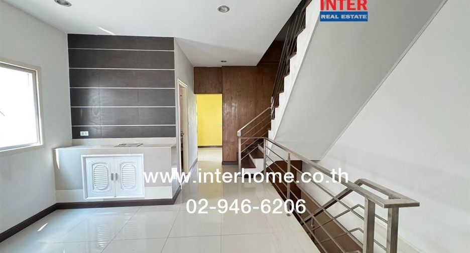 For sale 4 bedrooms retail Space in Bang Khae, Bangkok