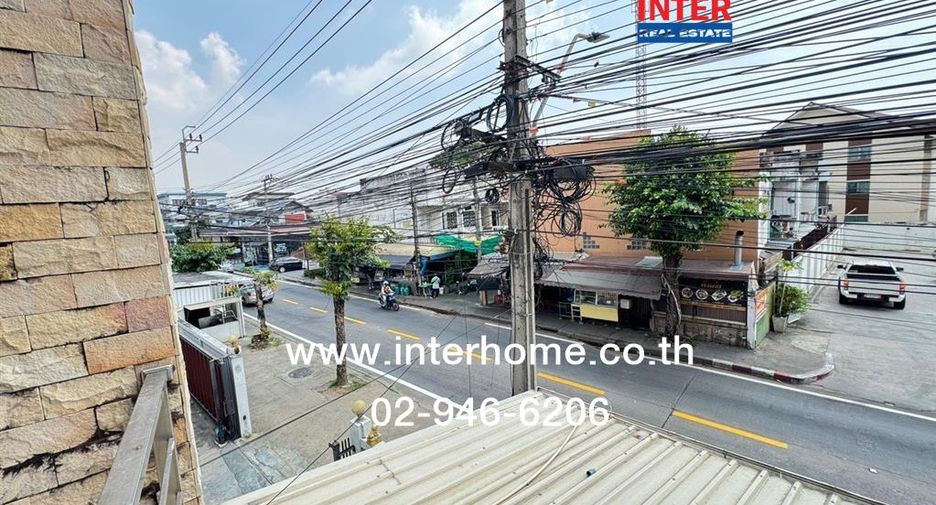 For sale 4 bedrooms retail Space in Bang Khae, Bangkok