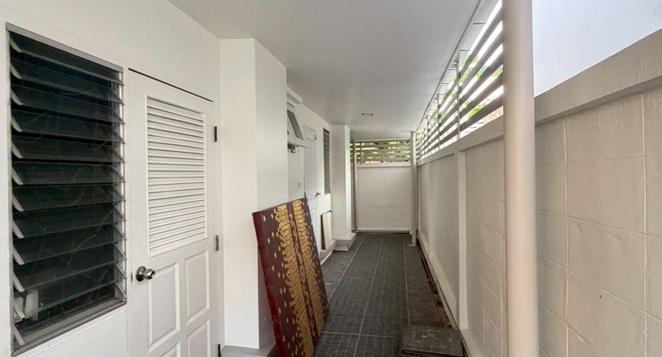 For rent 3 bedrooms house in Mueang Chiang Mai, Chiang Mai