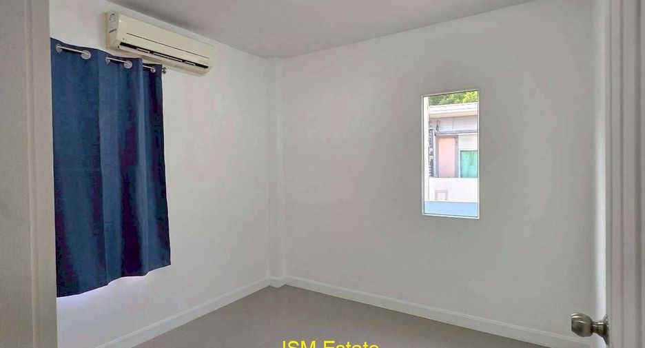 For sale 2 bedrooms townhouse in Hua Hin, Prachuap Khiri Khan