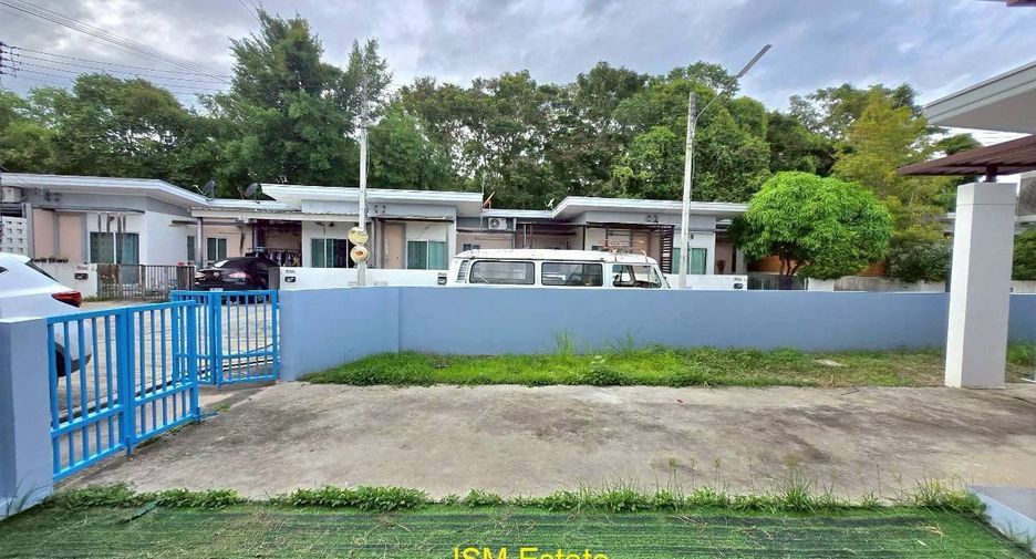 For sale 2 bedrooms townhouse in Hua Hin, Prachuap Khiri Khan