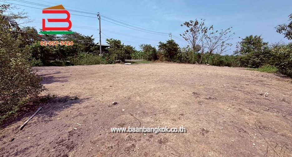 出售 土地 在 Bang Bua Thong, Nonthaburi