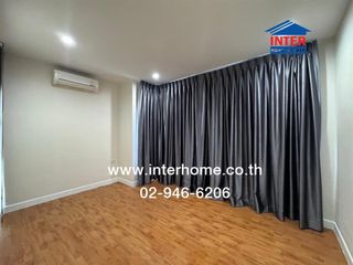 For sale 4 ベッドルーム house in Sam Phran, Nakhon Pathom