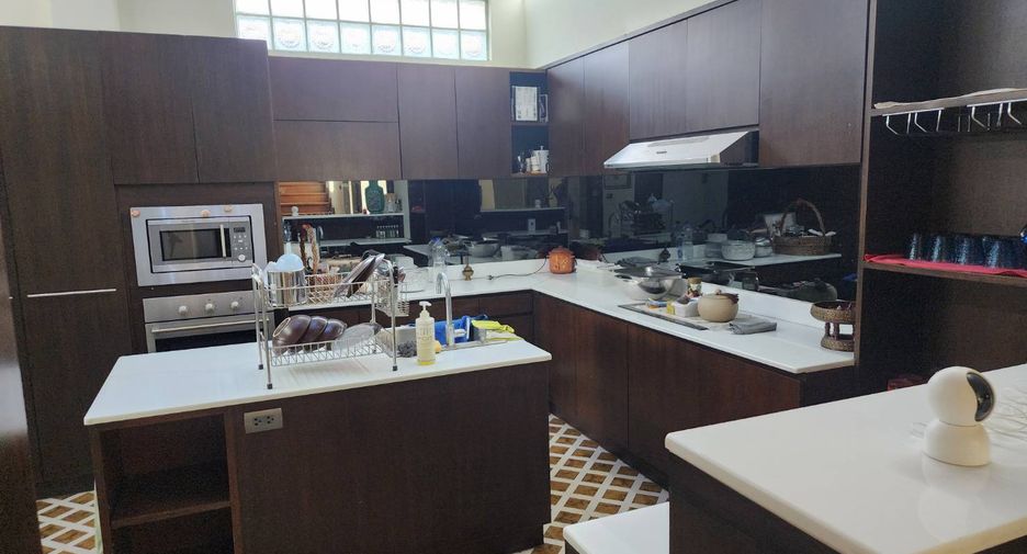Продажа 4 спальни дом в Bang Phli, Самутпракан