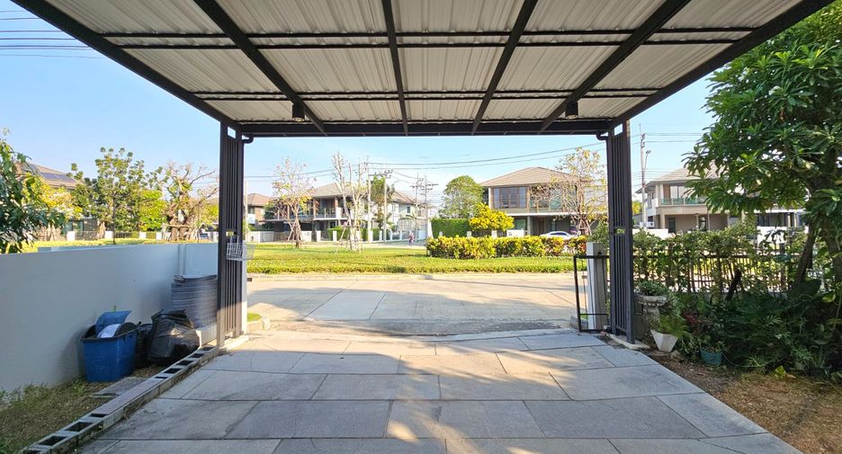 For sale 4 ベッドルーム house in Bang Sao Thong, Samut Prakan