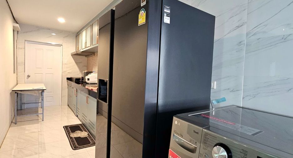 For sale 4 ベッドルーム house in Bang Sao Thong, Samut Prakan
