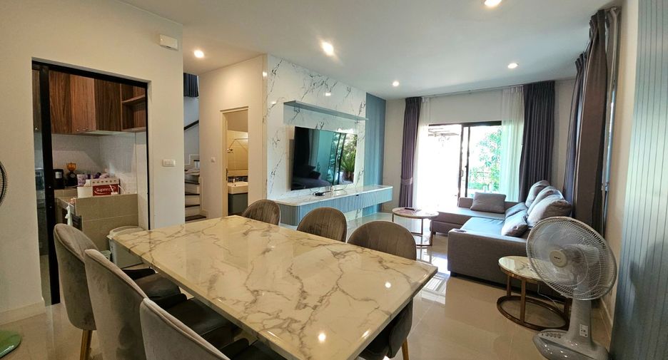 For sale 4 ベッドルーム house in Bang Sao Thong, Samut Prakan
