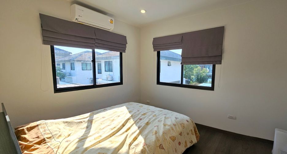 For sale 4 ベッドルーム house in Bang Sao Thong, Samut Prakan