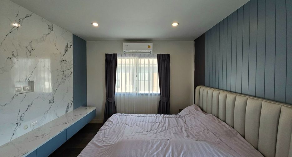 For sale 4 ベッドルーム house in Bang Sao Thong, Samut Prakan