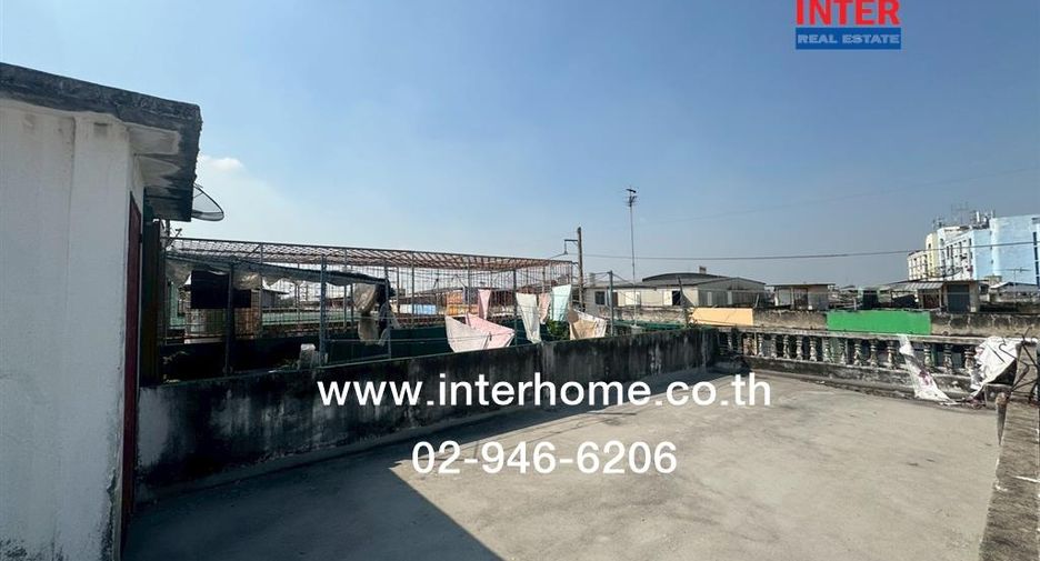 For sale 4 bedrooms retail Space in Nong Khaem, Bangkok