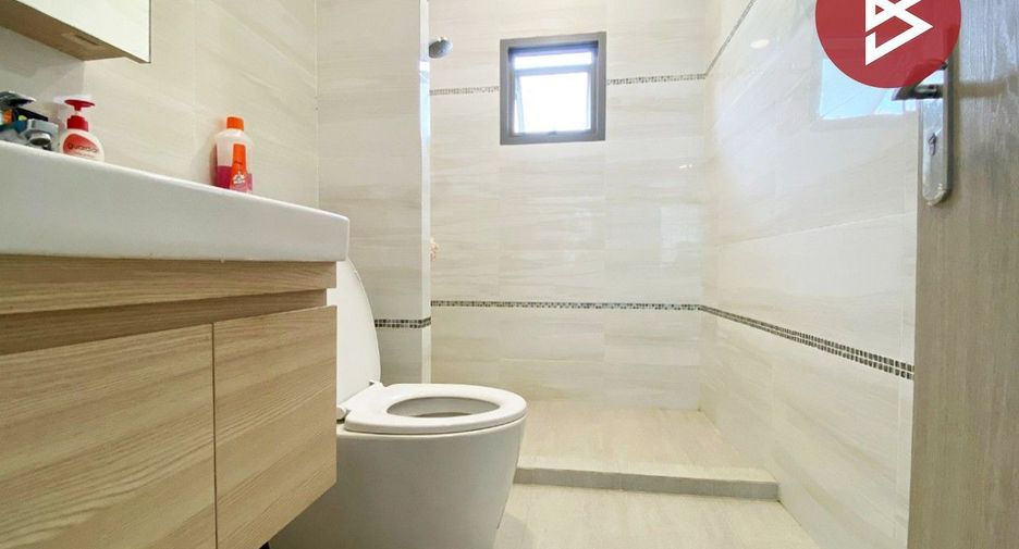 For sale 4 bedrooms house in Pak Kret, Nonthaburi