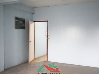 For sale 3 bedrooms retail Space in Mueang Samut Sakhon, Samut Sakhon