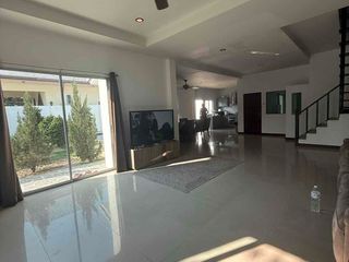Villa zur Miete mit 3 Zimmer in Bang Lamung, Chonburi