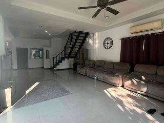 Villa zur Miete mit 3 Zimmer in Bang Lamung, Chonburi