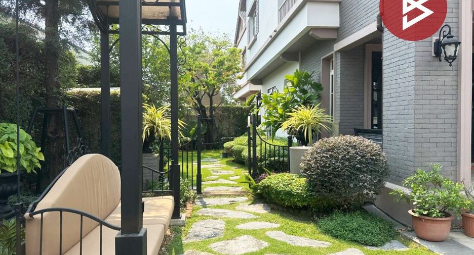 For sale 4 bedrooms house in Bang Phli, Samut Prakan
